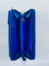 Load image into Gallery viewer, Full Grain Leather Mobile Phone Bag
